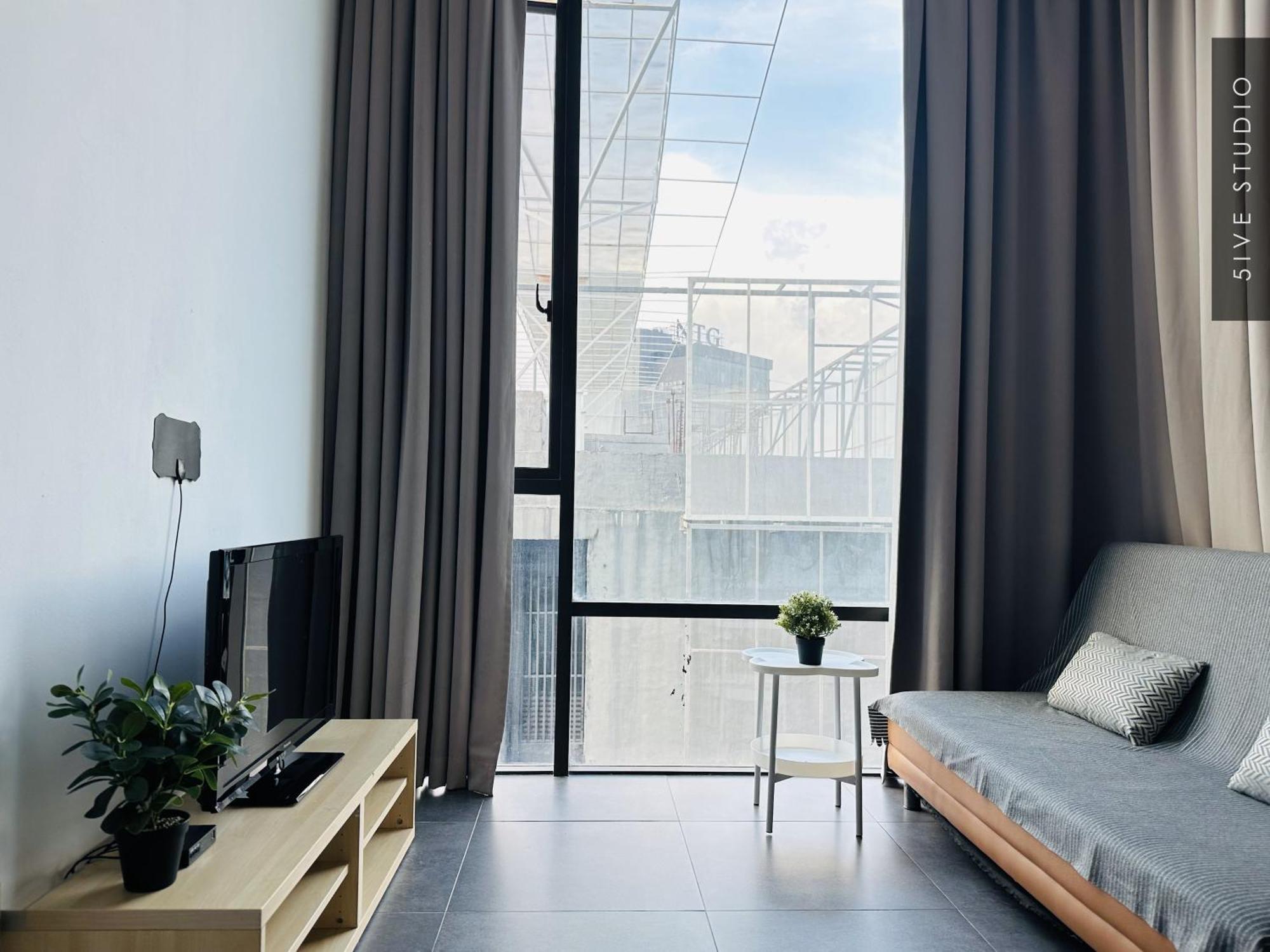 Five Studio - Empire Damansara Petaling Jaya Exterior foto